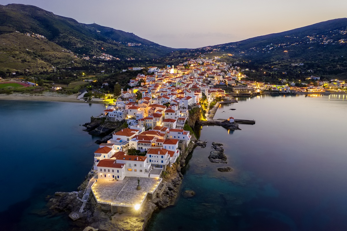 andros-by-night